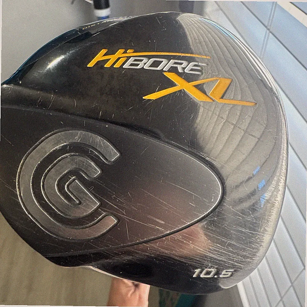 Cleveland HiBore XL 10.5° Driver Fujikura Fit-On Gold Regular Flex RH Golf Club