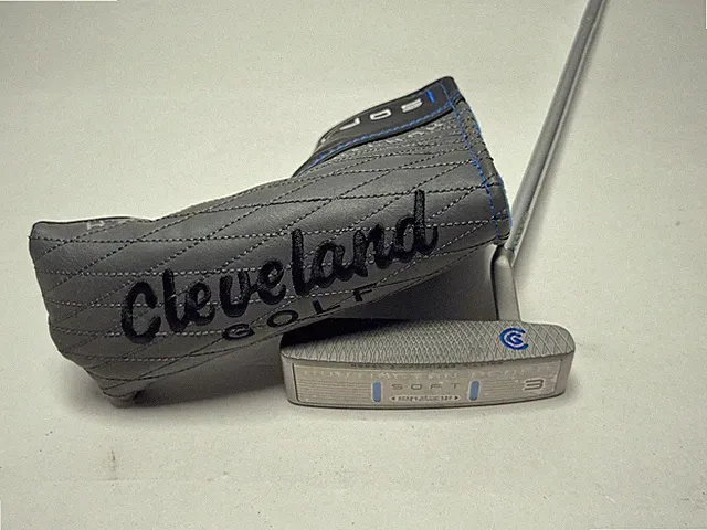 Cleveland Huntington Beach Soft 3 Putter 34" Mens RH HC