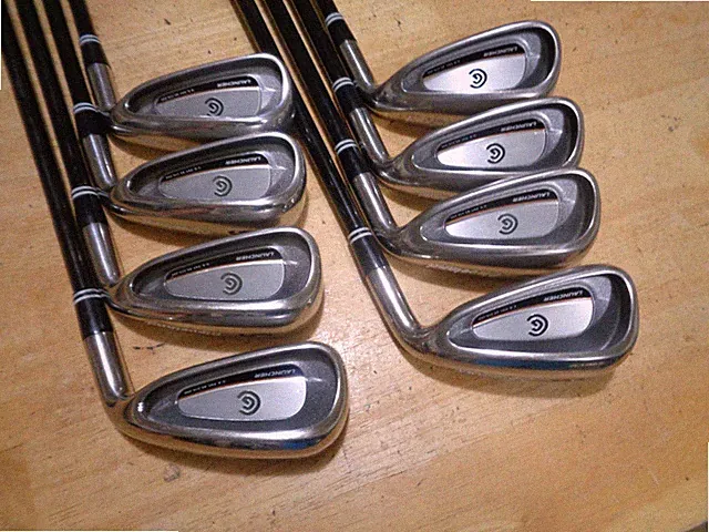 Cleveland Launcher Iron Set Graphite Regular Flex +1