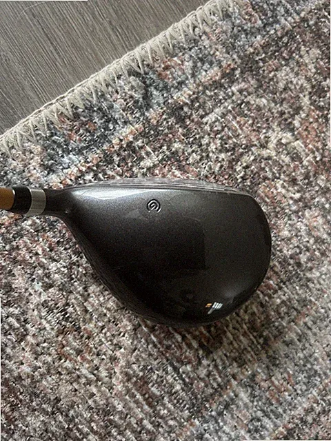 Cleveland Launcher RH 17 Degree Fairway Wood With Original Head Cover! Reg Flex!