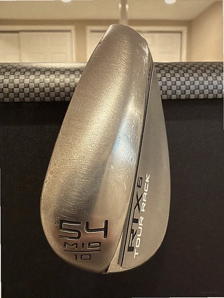 Cleveland RTX Zipcore Tour Track Wedge 54 RH