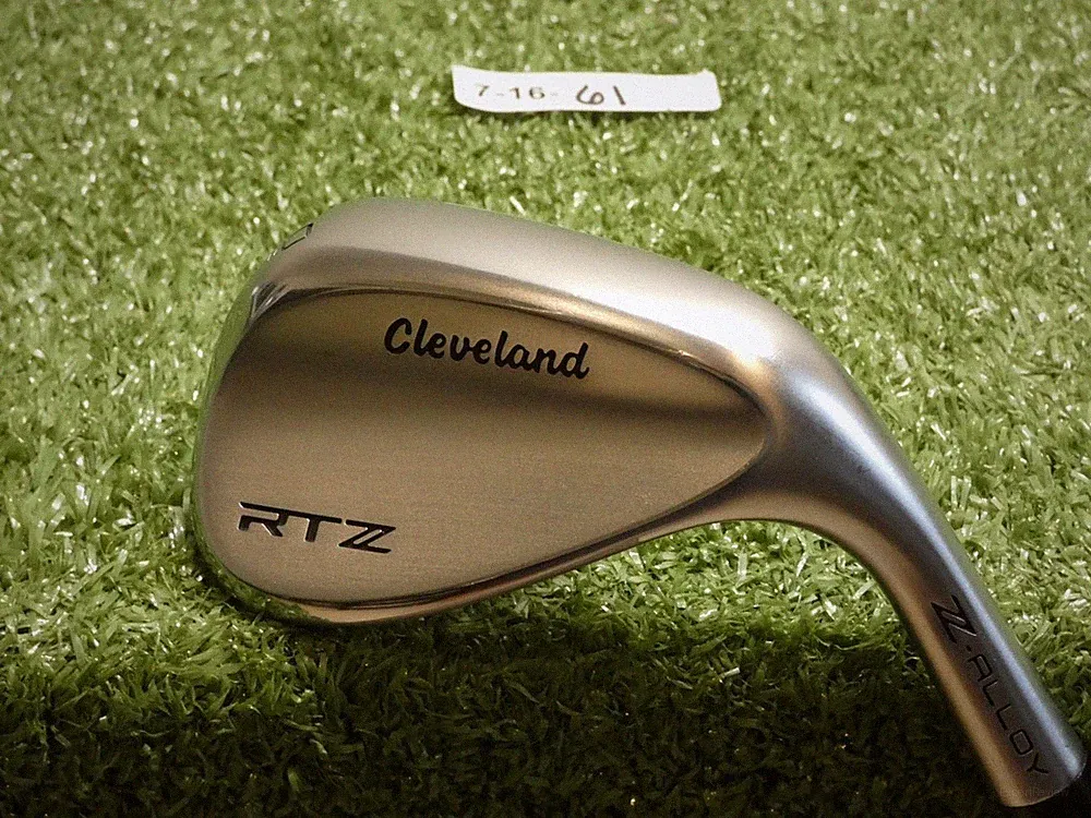 Cleveland RTZ ZipCore Tour Satin 50* 10* Gap Wedge Mid DG Spinner Steel New