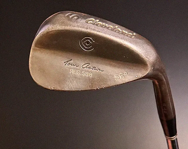 Cleveland Tour Action Reg .588 SW RAW 56* - True Temper Dynamic Gold S Flex -RH