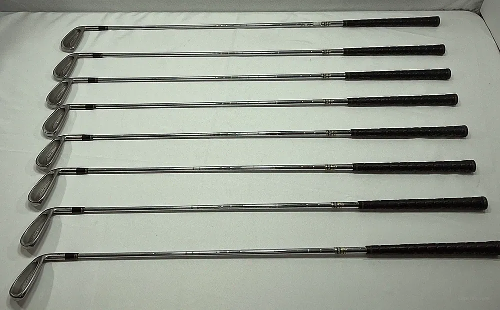 Cleveland TOUR ACTION TA-5 Iron Set