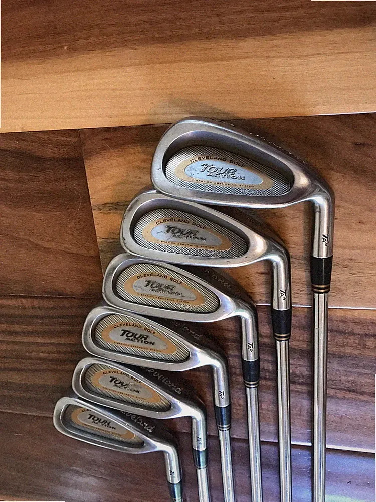 Cleveland Tour Action TA5 Iron Set