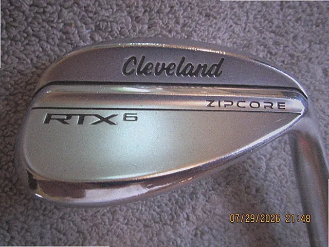 CLEVELAND ZIPCORE RTX 6 56/8/LOW+ DEGREE SAND WEDGE - USED