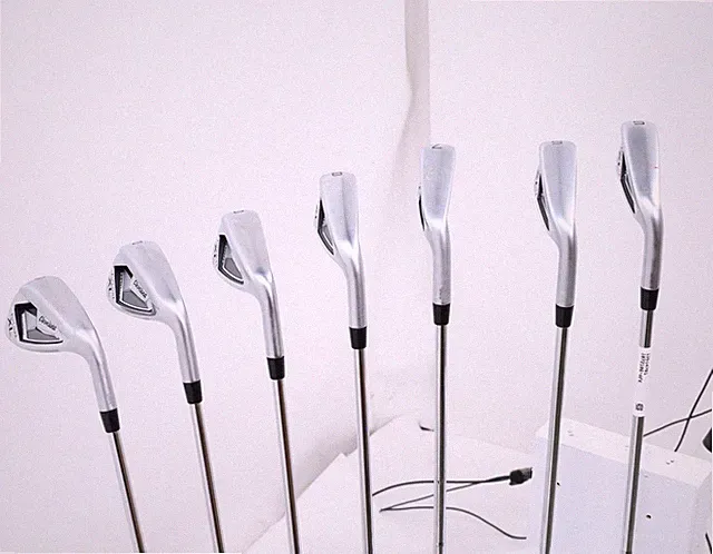 Cleveland Zipcore Xl Iron Set 5-Pw, Sw Regular Dynamic Gold Mid 13514781 Good