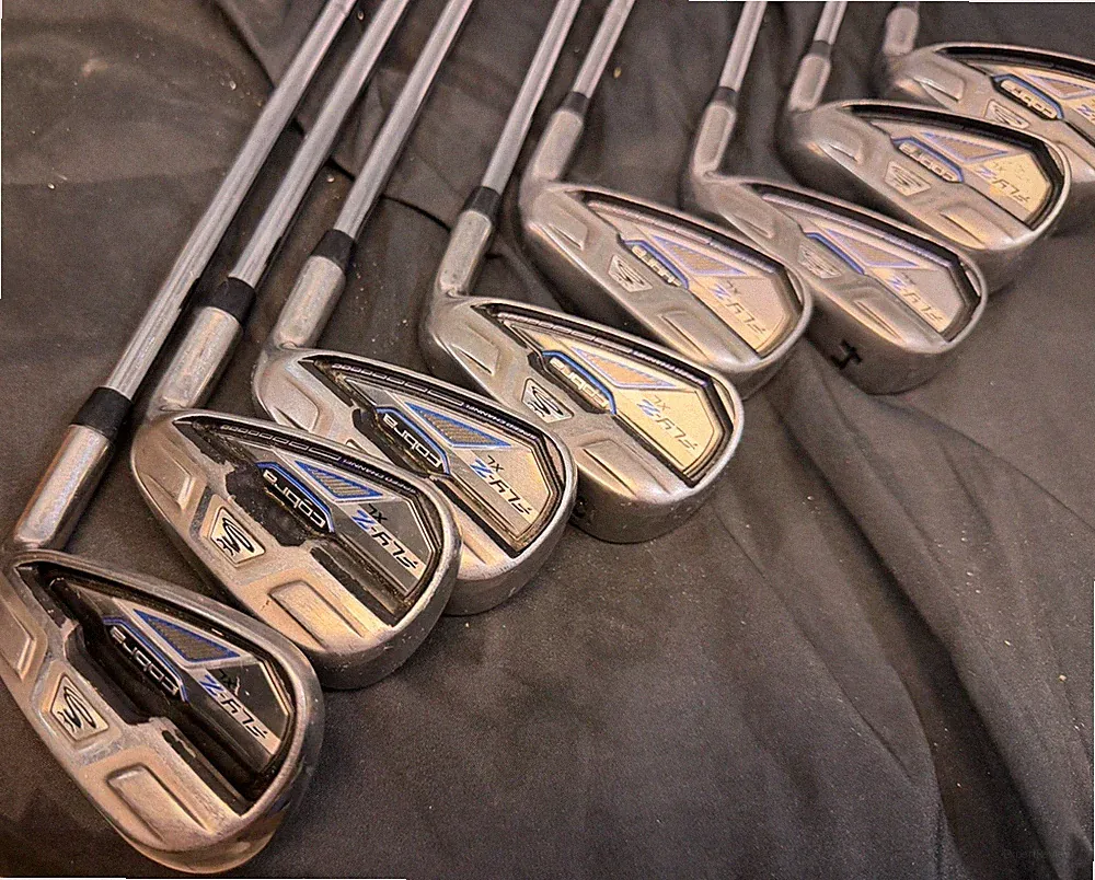Cobra Fly Z XL 5-9 GW PW R Flex Right Handed Complete Iron Set