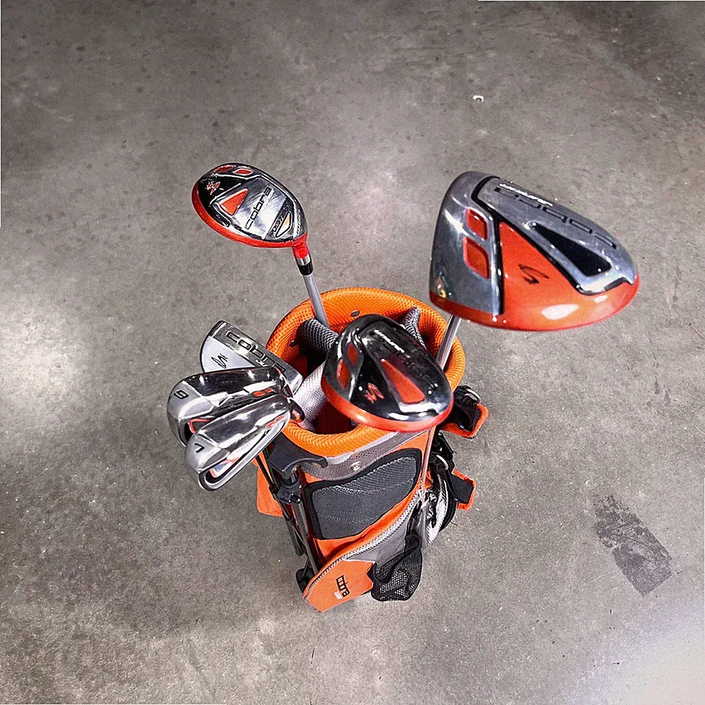 Cobra Junior Club Set Driver 3W 4H 7 & 9 Putter Junior RH +Bag 60"-63"