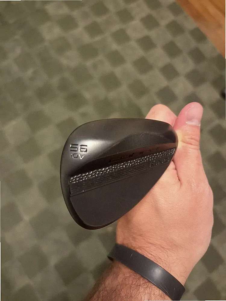Cobra KING Black 56.10° Wedge | KBS Tour-V 120 X-Stiff | Golf Pride Z Grip