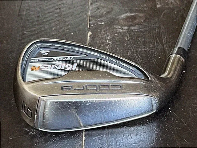 Cobra King F6 9 Iron 40* Matrix Ozik 65Q4 Graphite Regular 36" LH Lamkin REL