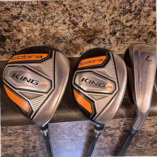 Cobra King Jr Golf 3 Club Set RH Fairway 37" Hybrid 34" And 7 Iron 33" W Covers
