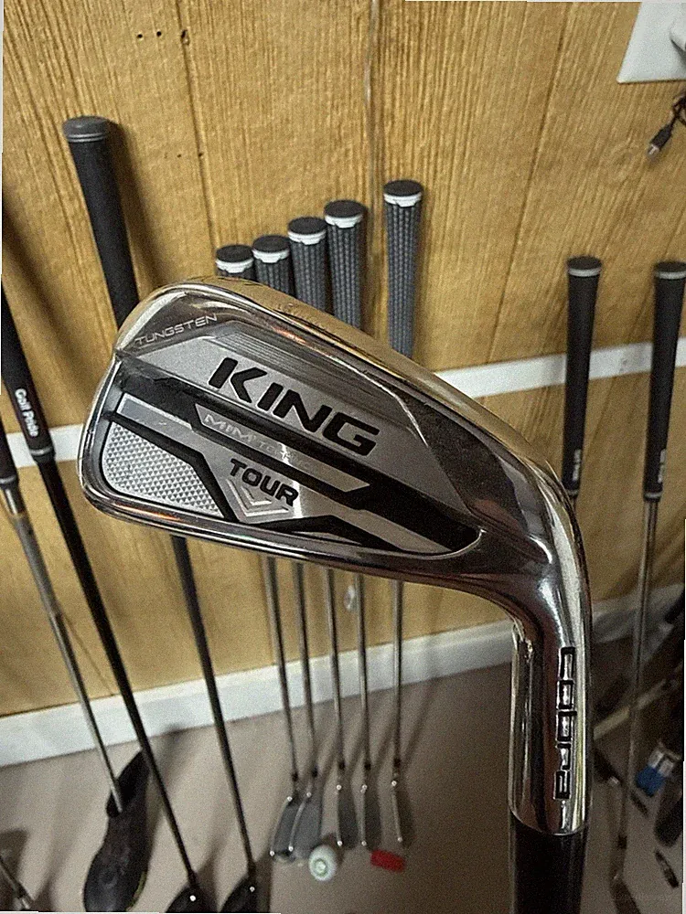 Cobra King MIM Tour 4-PW Project X LZ 5.0 110g Reg Flex Good Condition
