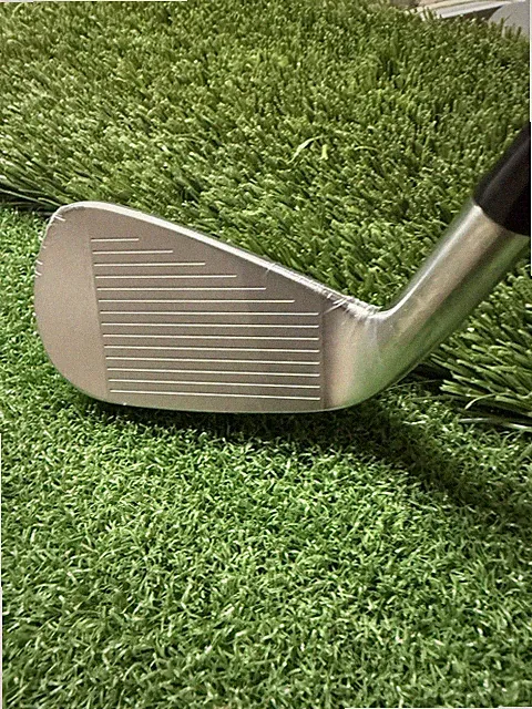 Cobra King Tec X One length RH Steel Stiff