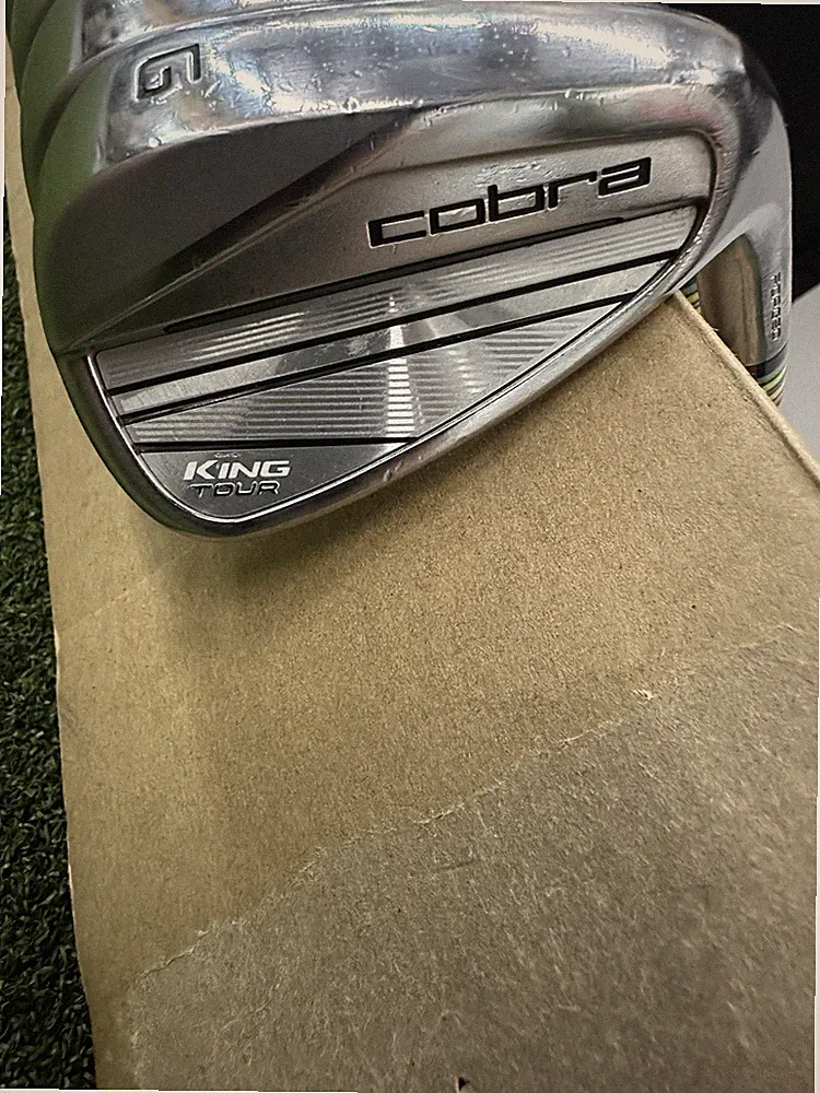 Cobra King Tour Iron Set