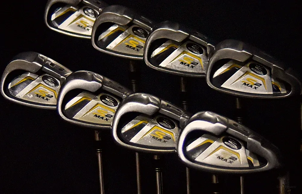 COBRA S2 MAX IRONS SET 4-PW GW FLEX: REGULAR LENGTH: (5) 38.5 IN RIGHT HANDED