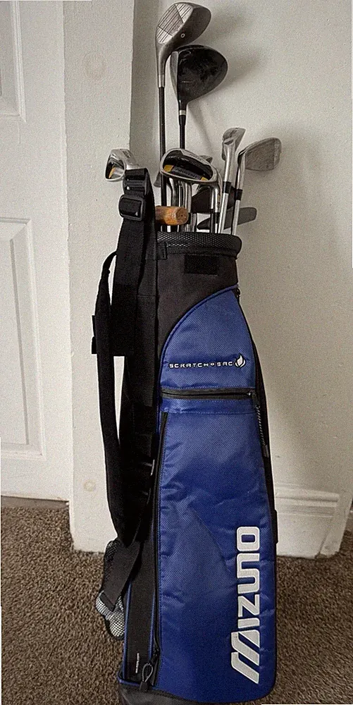 COMPLETE GOLF CLUB SET + MIZUNO GOLF BAG