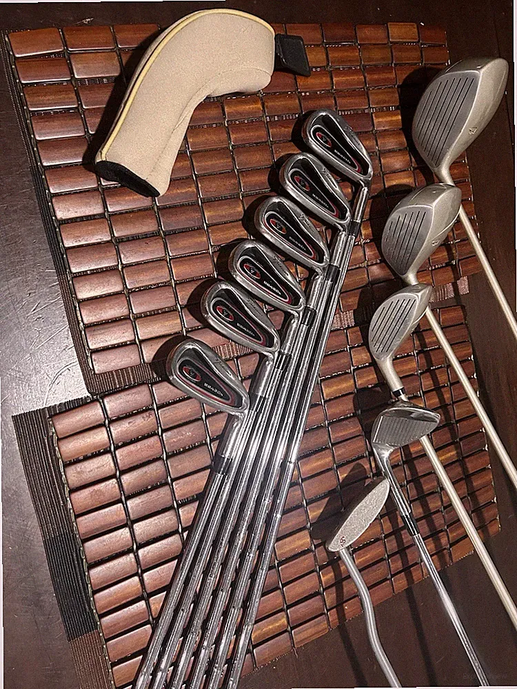 Complete Golf Club Set of 11 Items