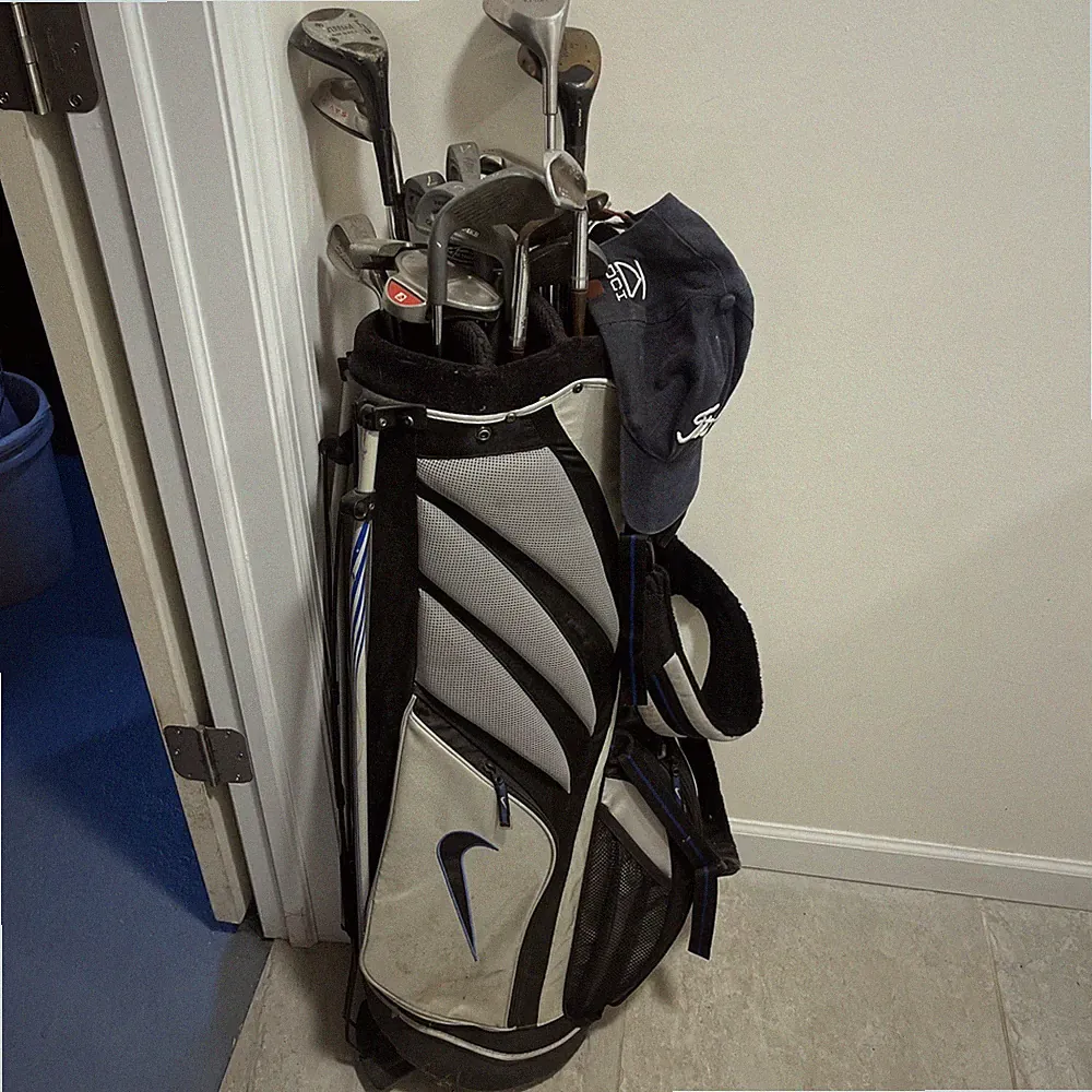Complete Golf Club Set with Nike Bag - Includes Driver, Woods, and Irons Starter
