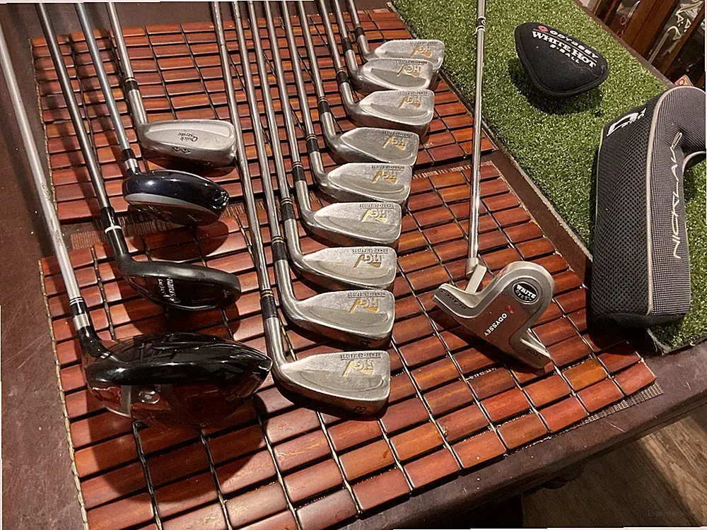 Complete Golf Set- Odyssey/Tommy Armour/Adams -Golf Club Set of 14 Items