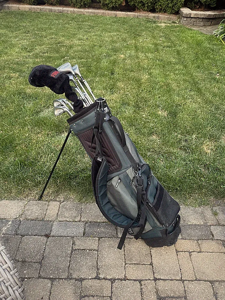 Complete Set Men’s Golf Clubs Hogan Irons Wilson Driver Putter Bag Balls