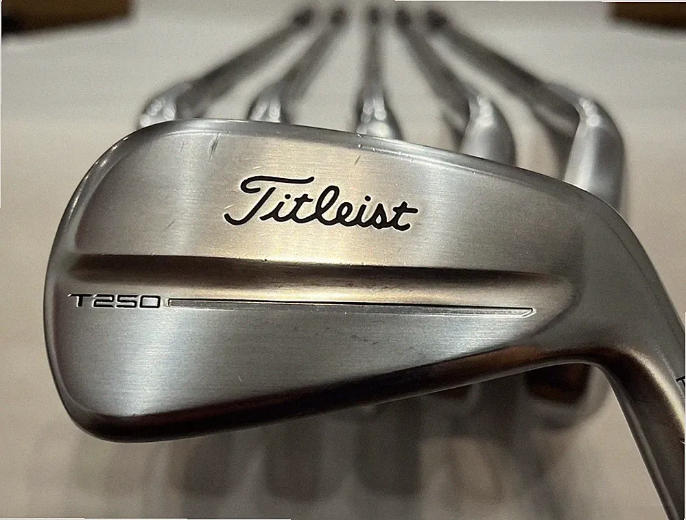 Custom Titleist T250 Irons 5-PW, Fujikura Axiom shafts 75g R Flex (Hard Stepped)