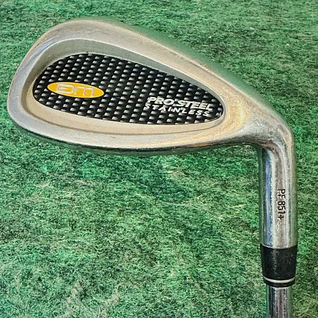 Distance Master Pro Steel Pitching Wedge Mens RH 36 In Steel Silver Golf Club