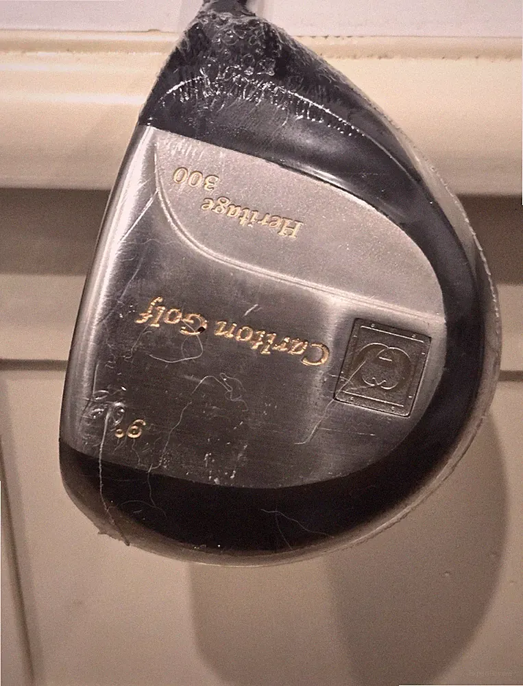 DRIVER - RIGHT HANDED - 9 degree - 43 inches - NEW - Steel Shaft - 196.4g Head