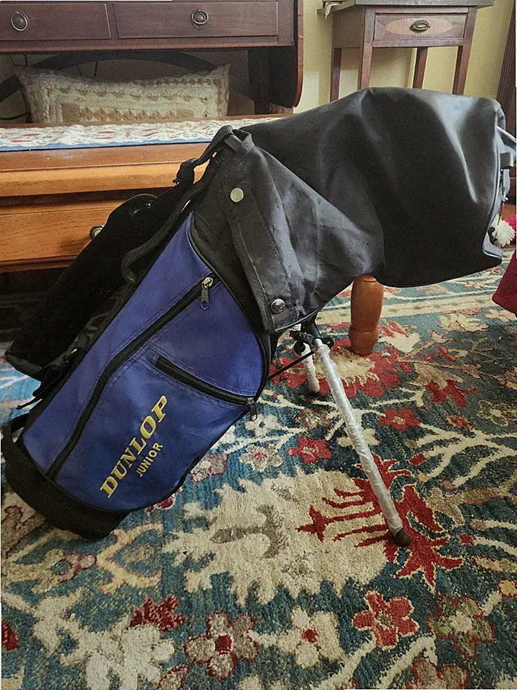 DUNLOP JUNIOR GOLF CLUBS SET GRAPHITE TI-MATRIX CLUB&BAG