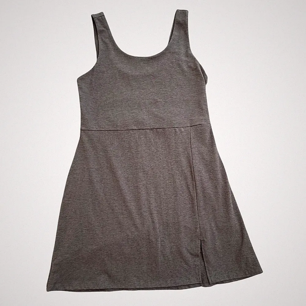 Etonic Dress Womens Medium Sleeveless Tennis Golf Activewear Built-in Shorts Poc