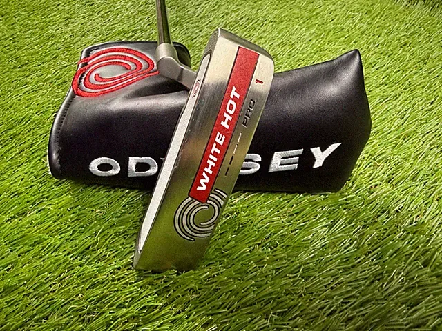 *Excellent* Odyssey White Hot Pro #1 Putter RH | Super Stroke 2.0 | 34" w/ HC