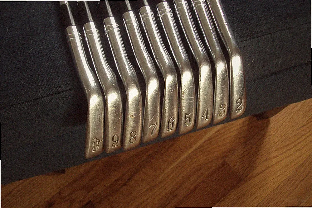 Founders Club Forged 200 Series irons 2-PW Dynalite Gold X100 x-stiff steel +1/4