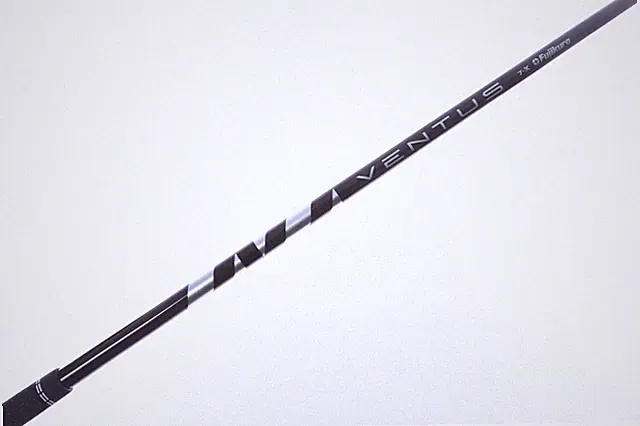 Fujikura Ventus Black Velocore Driver Shaft Extra Stiff - 43.75 in