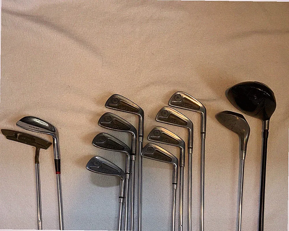 Full Golf Set - Taylormade Driver, Wilson Irons, and more! Right Handed