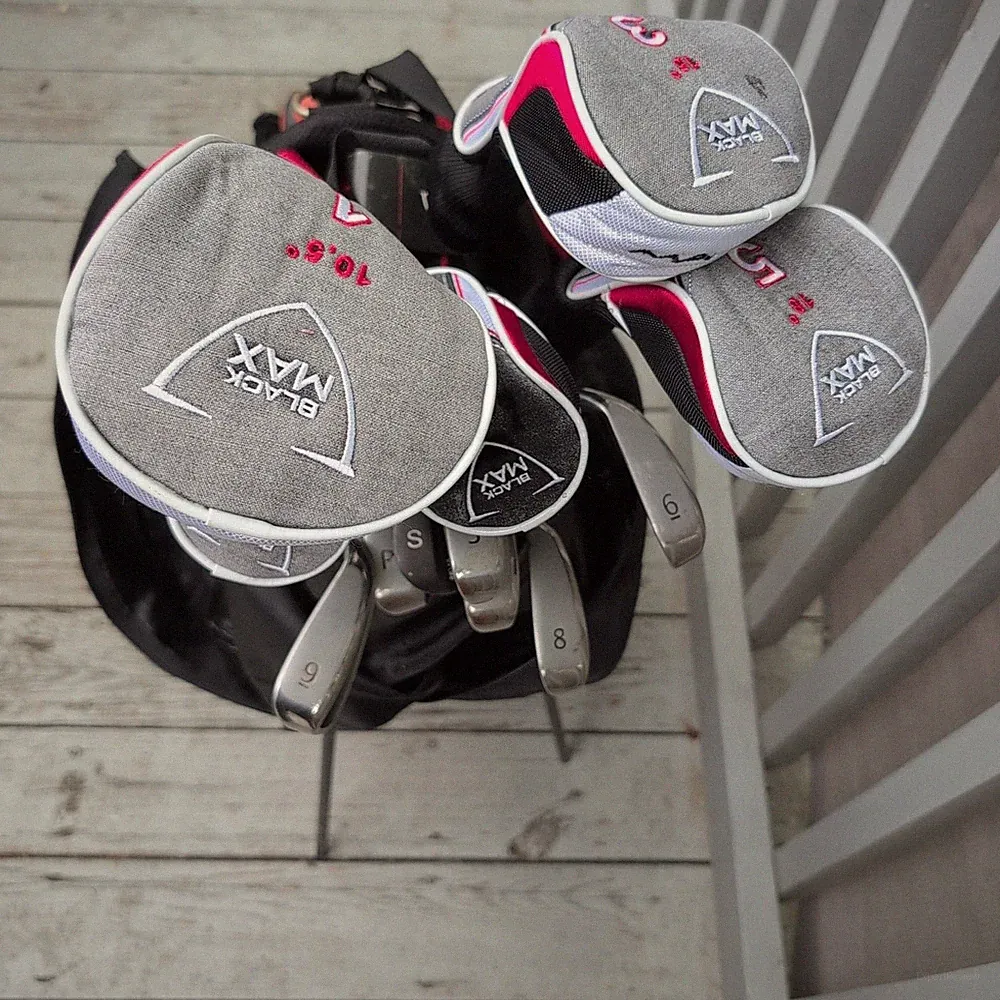 Full Set Of Maxfli Black Max Golf Clubs