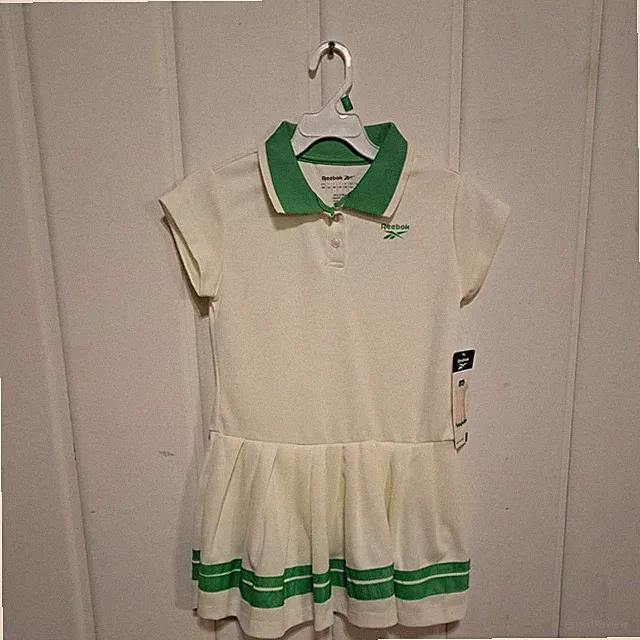 Girls Reebok Cream and Green Pleated Polo Tennis or golf Dress size 7 NWT