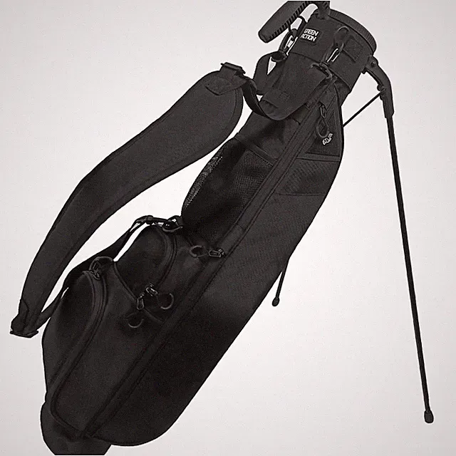 Golf Bag with Strap & Stand, Lightweight Golf Stand Bags with Two-Way Divider To