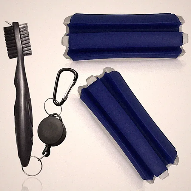 Golf Club Carrier & Club Brush with Carabiner Clip – Holds up to 6 Golf Clubs