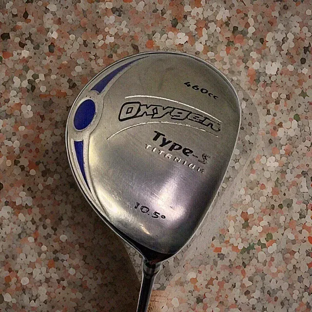 Golf Club Oxygen 460cc Type-S Titanium 10.5°.