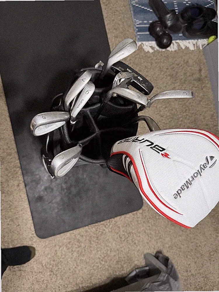 Golf Club Set With Bag