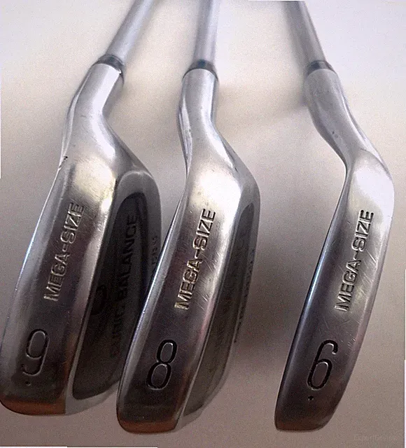 Golf: Cubic Balance Precision Forging Irons 6,8,9 Mega Speedhit shaft CB Grip RH
