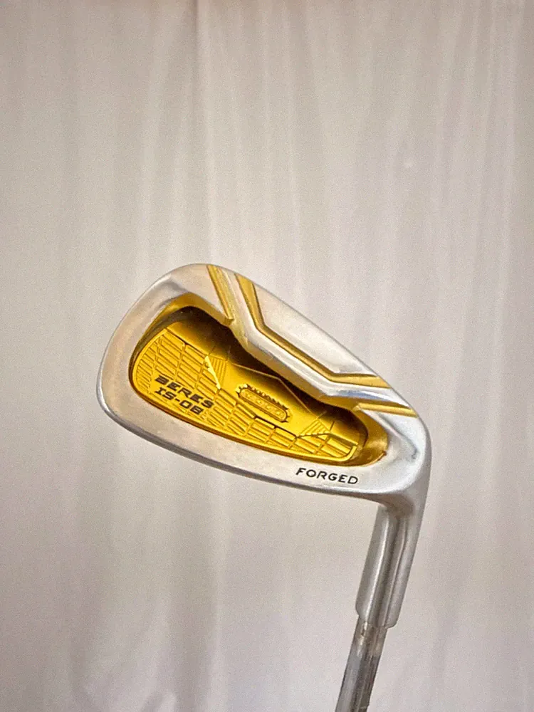 Honma IS-06 4 Star Gap Wedge Project x Extra Stiff Flex 35″ NICE