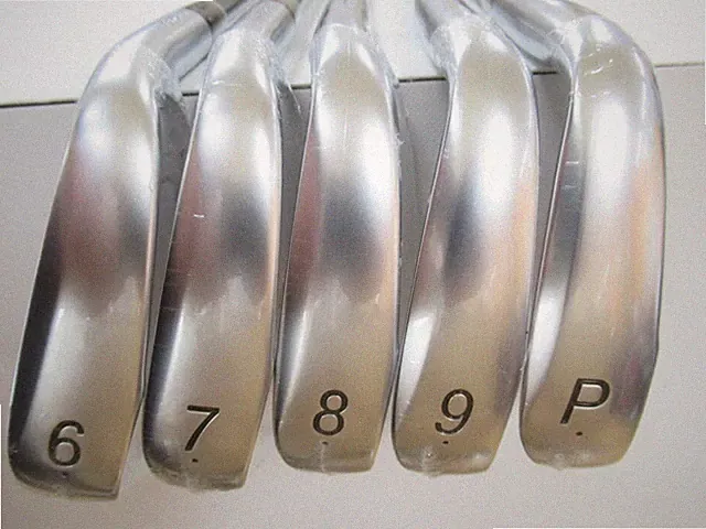 HOT SALE* YOKOHAMA PRGR GOLF JAPAN 02 IRON #6,7,8,9,PW Diamana R(M37) 26-06