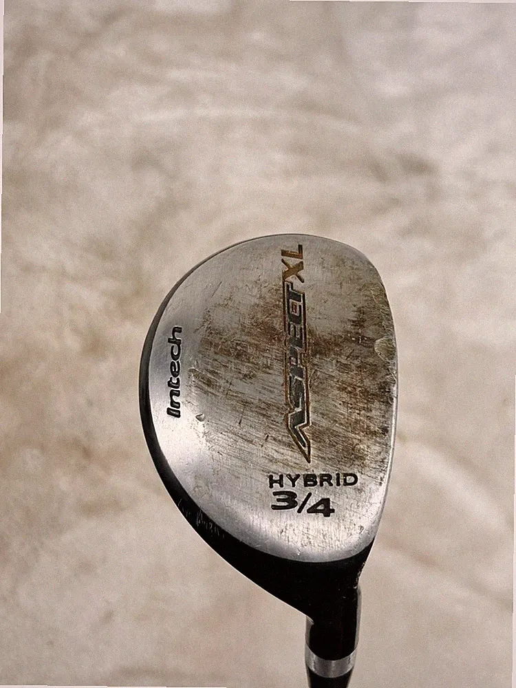 Intech Aspect XL Hybrid 3/4 Steel Shaft RH Pro Velvet Grip