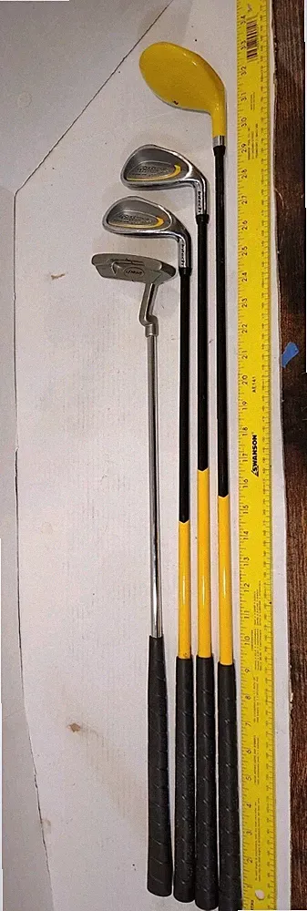 Intech Future Tour Junior Golf Club Set Right Hand 5 Iron 9 Iron Putter Yellow