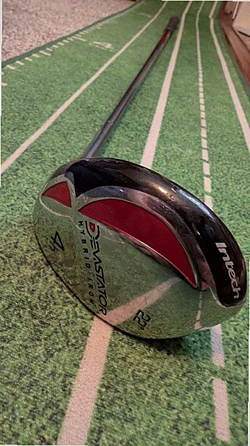 Intech Golf Devastator 4 Hybrid Iron 22* RH Regular Flex Graphite Shaft 39.75"