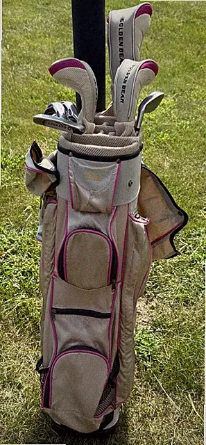 Jack Nicklaus Golden Bear Golf Bag Women’s 6 Divider Rain Hood w/6 Clubs & Acces
