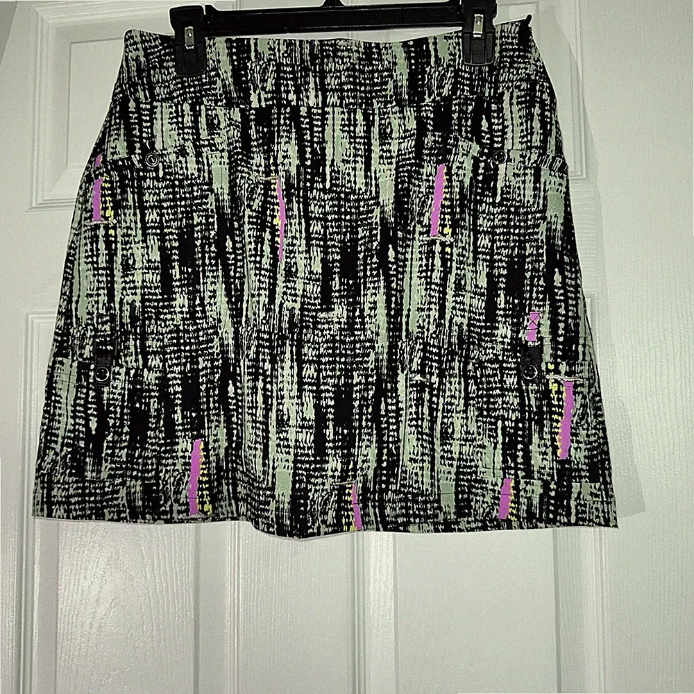 JAMIE SADOCK Black & Green Crunch Black & Green GOLF SKORT, Women's SIZE 6