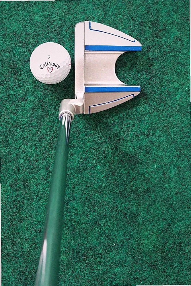 Junior Golf Putter, 26" Mallet, off-set head, RH Young Gun SGSX + Callaway ball!
