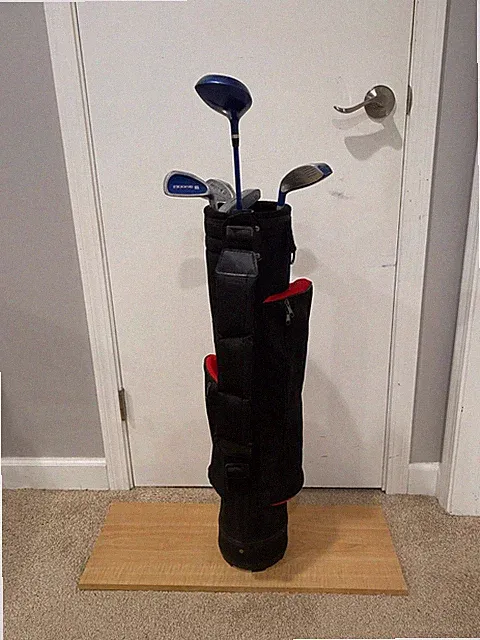Junior Golf Set w/ Wilson Rookie Tour Clubs & Cart Bag 5 Clubs RH Driver = 39"